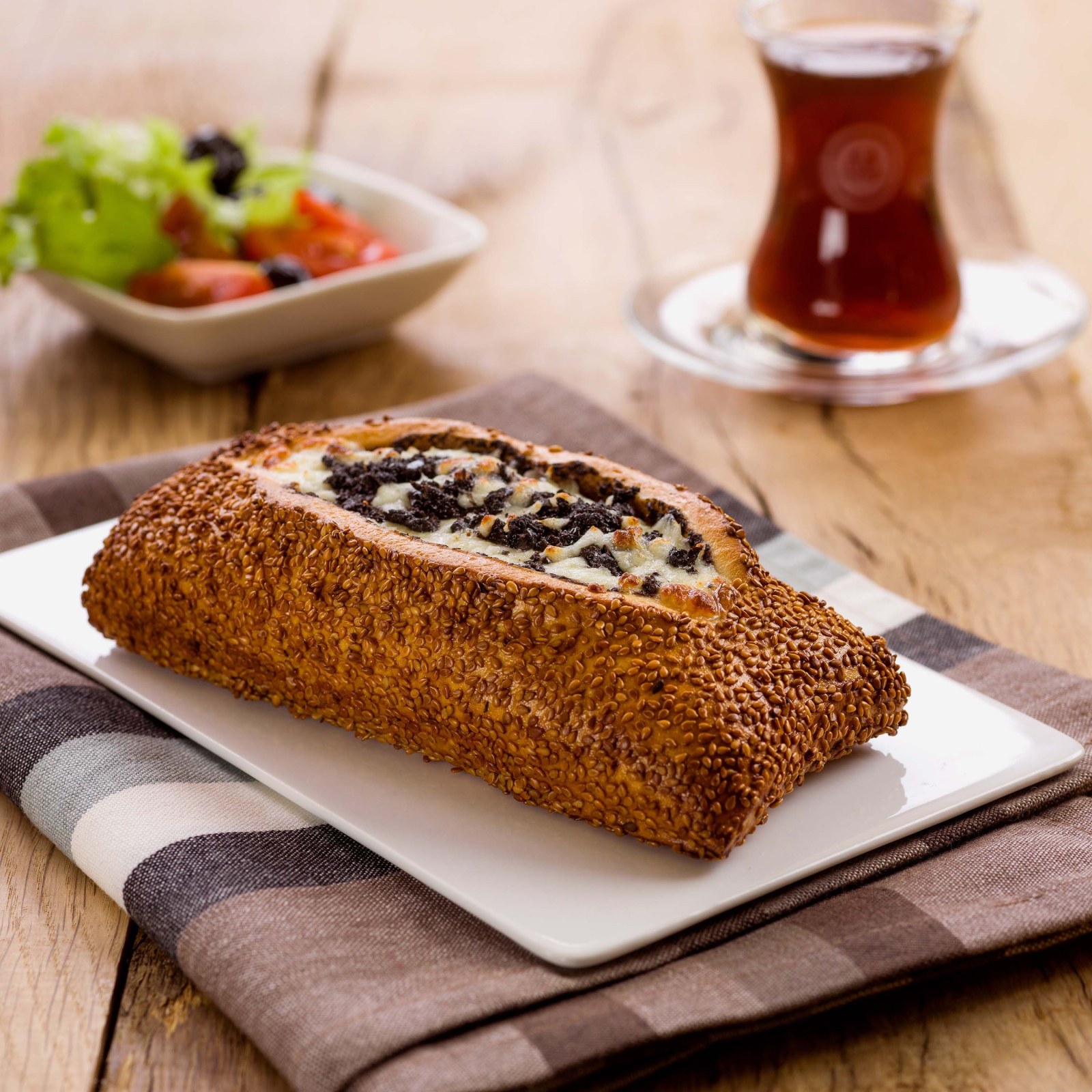 Dopdolu Zeytinli Kaşarlı Simit