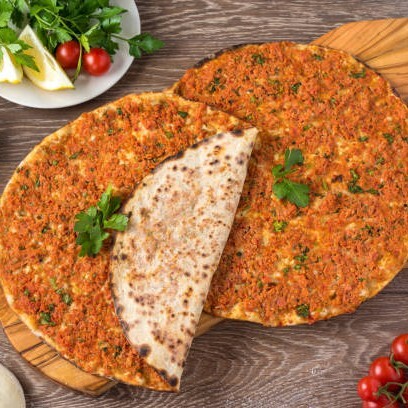 2 Lahmacun + İçecek (Ayran)