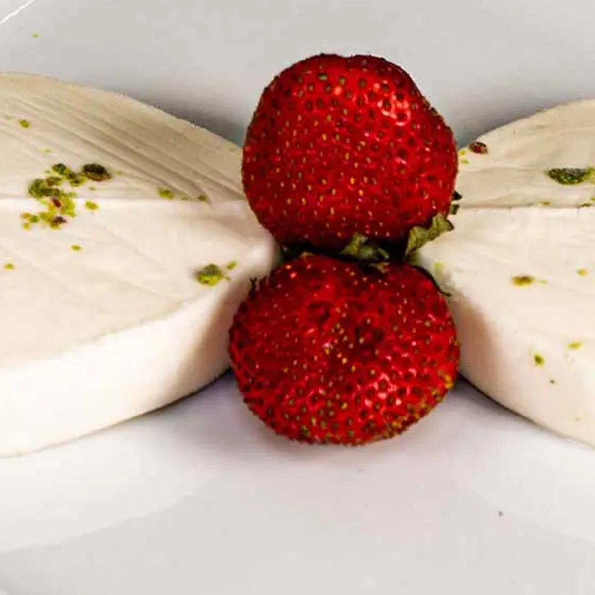 Sade Dondurma (500 gr)