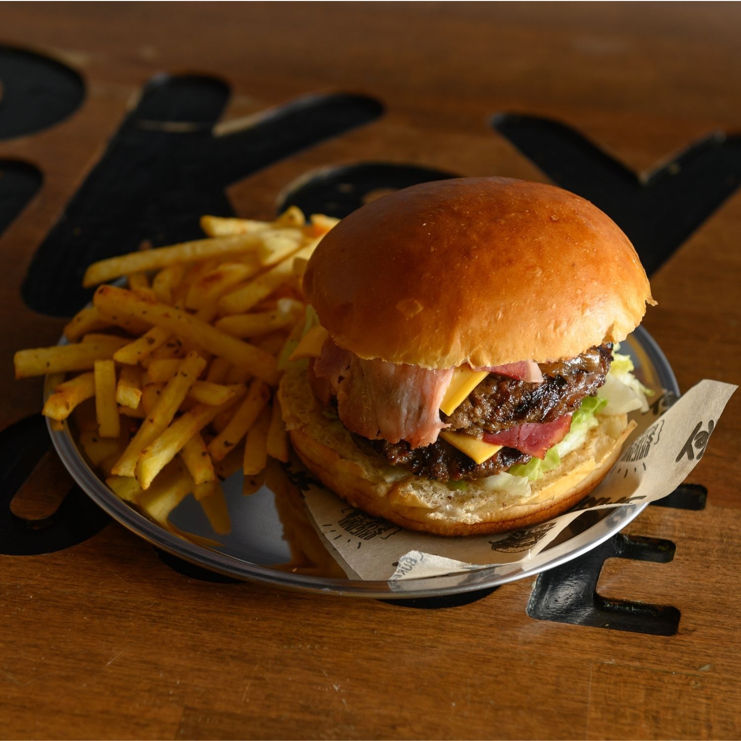 Yemesi Zor Burger