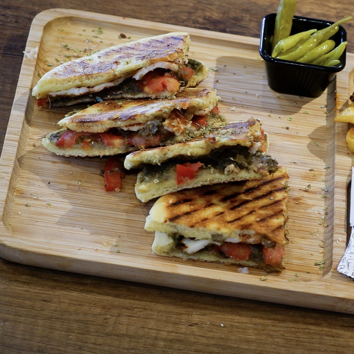 Avokadolu Tost