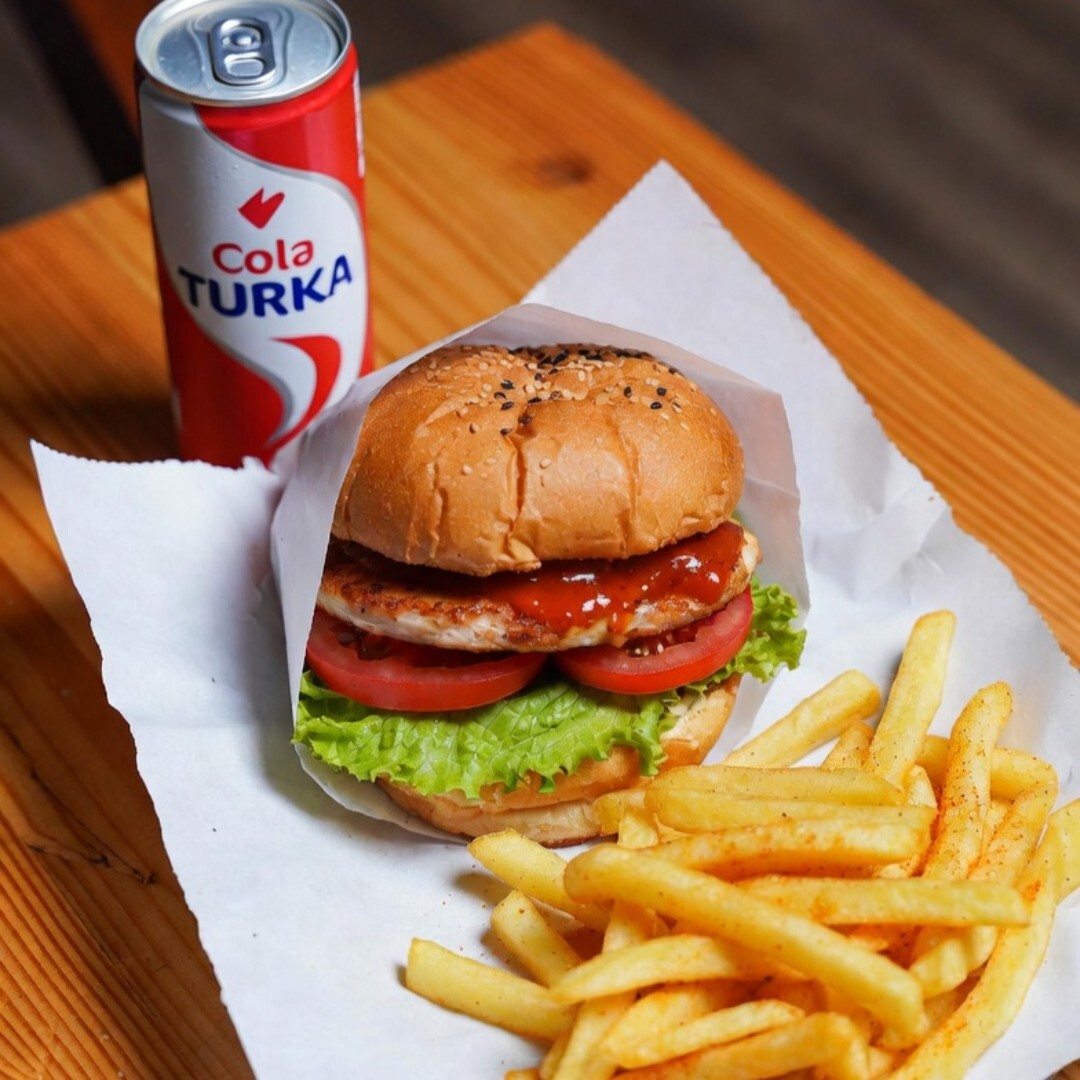 Meksika Acılı Klasik Tavuk Burger Menü nü