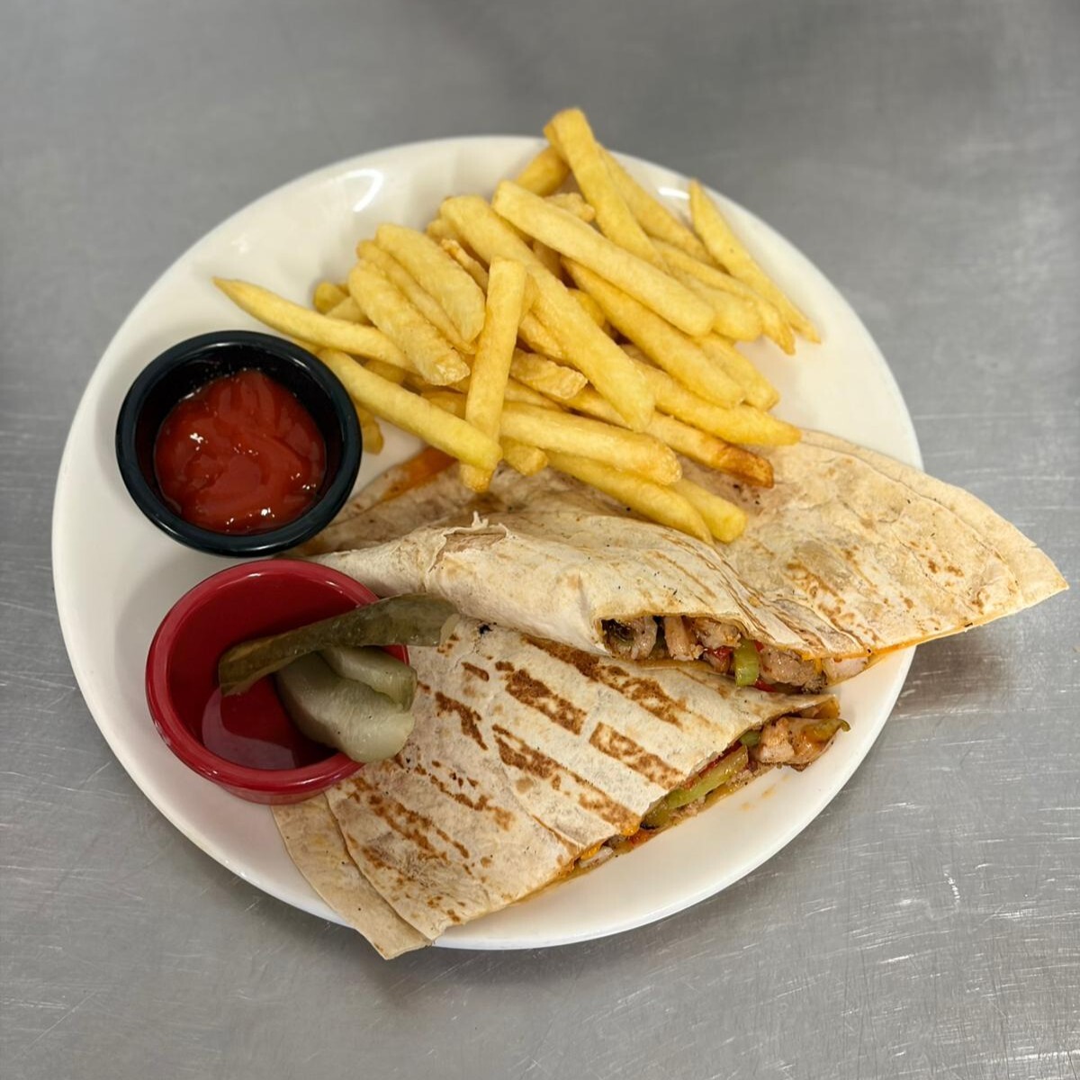 Tavuk Quesadilla