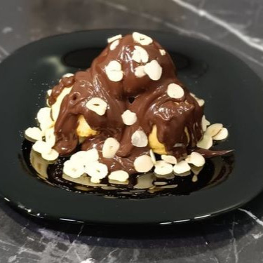 Dökme Profiterol Bademli