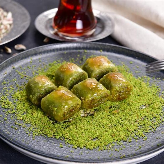 Antep Özel Fıstıklı Baklava 500 Gr