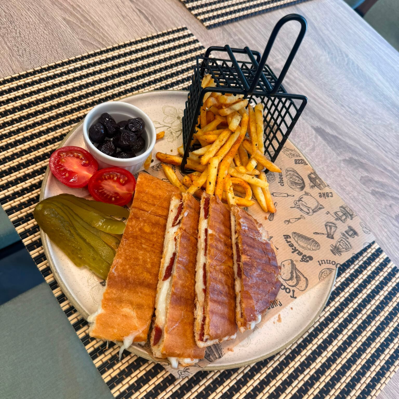 Karışık Tost