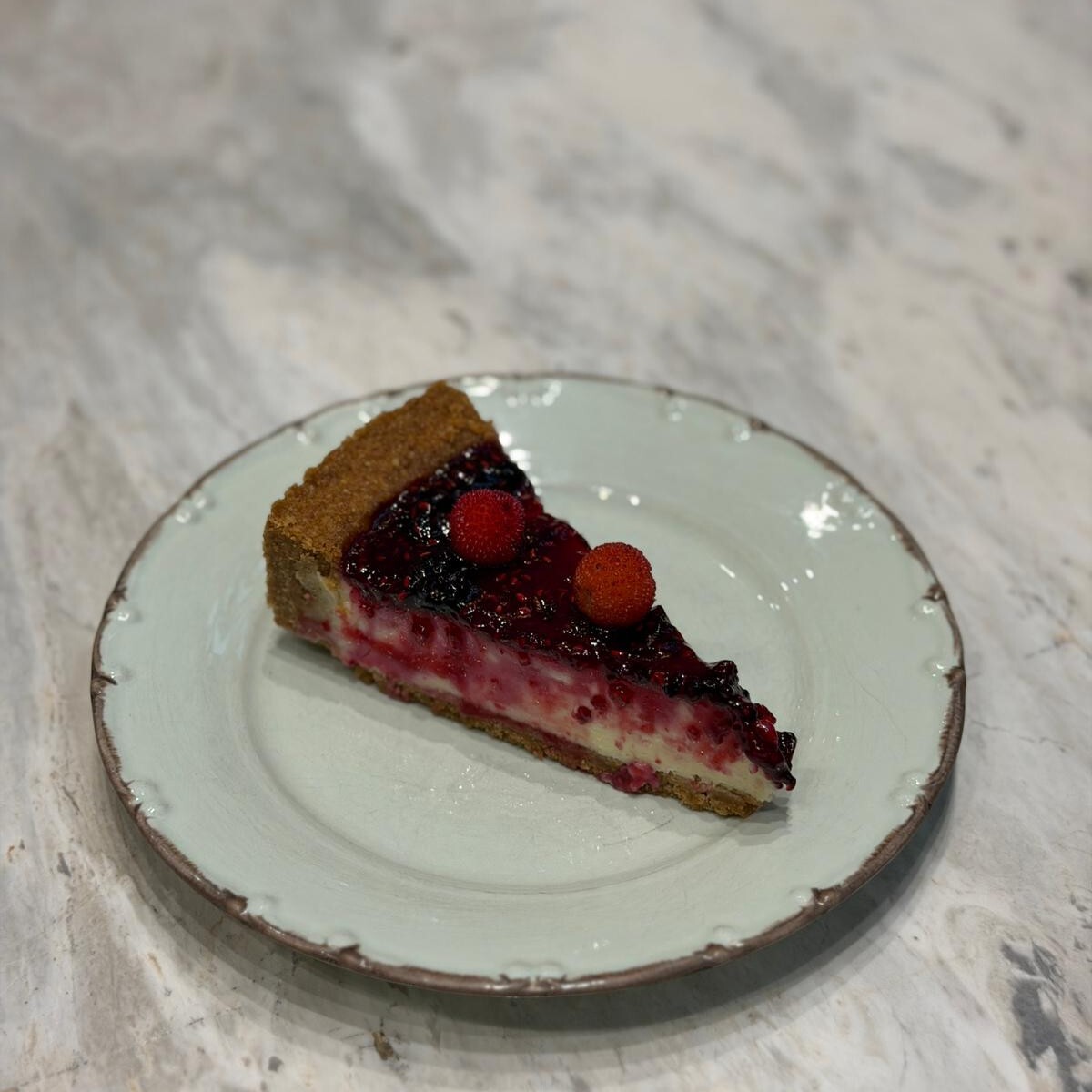 Orman Meyveli Cheesecake