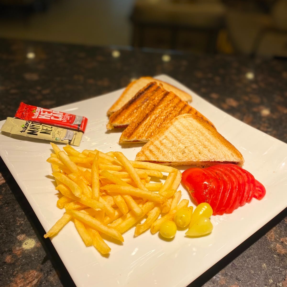 Karışık Tost