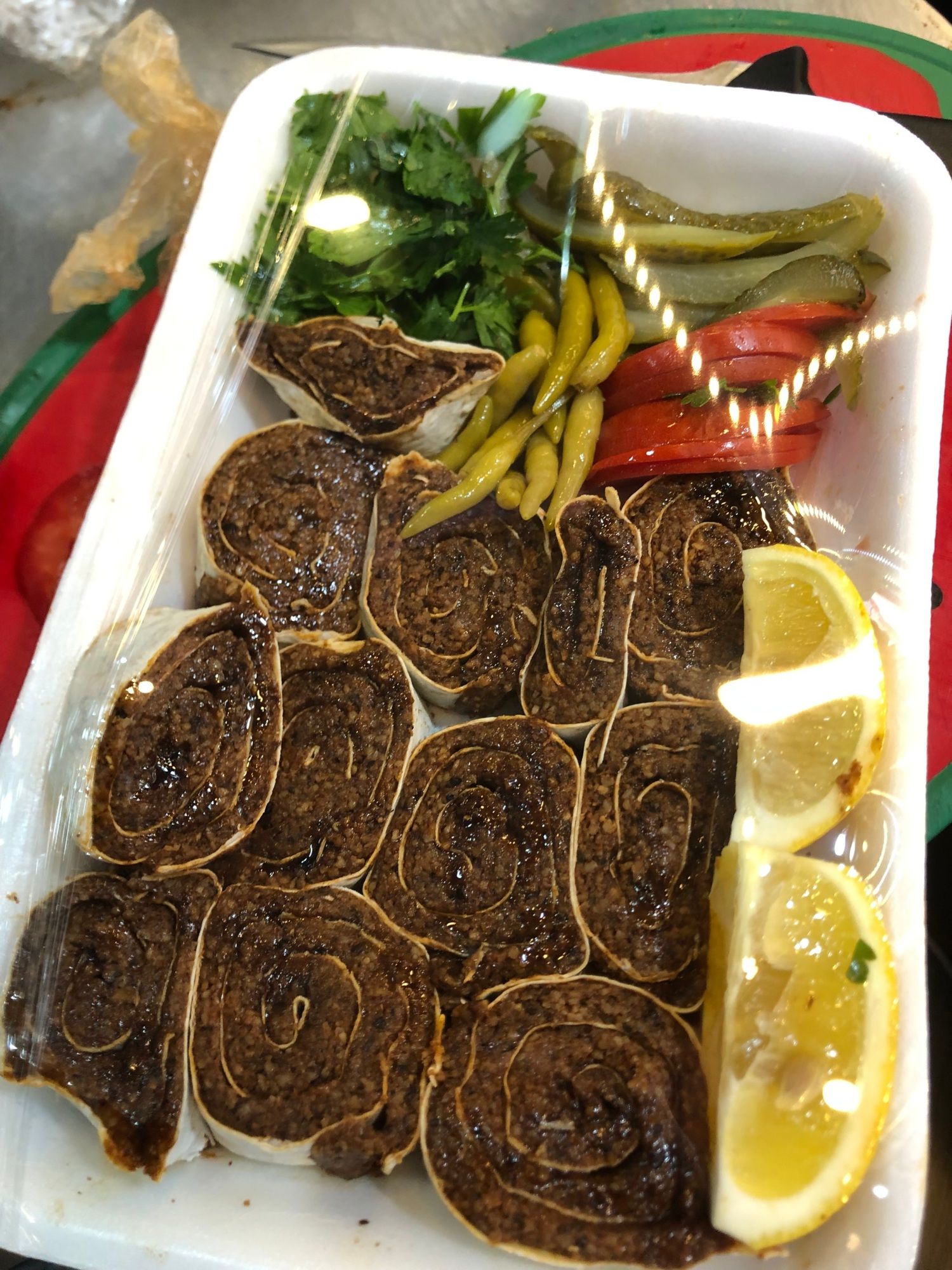 Bol Malzemeli Tabak Sushi Çiğ Köfte (380 gr.)
