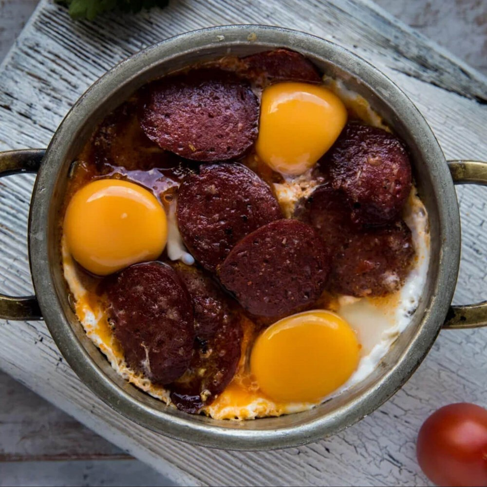 Sucuklu Yumurta
