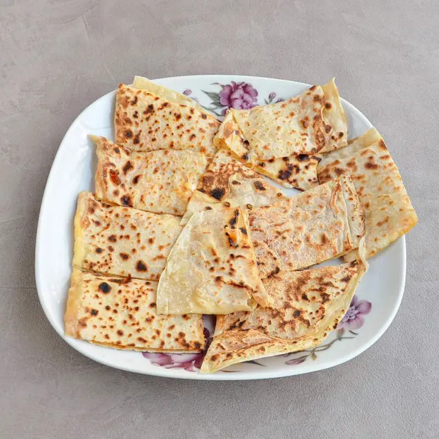 Sucuklu Kaşarlı Gözleme