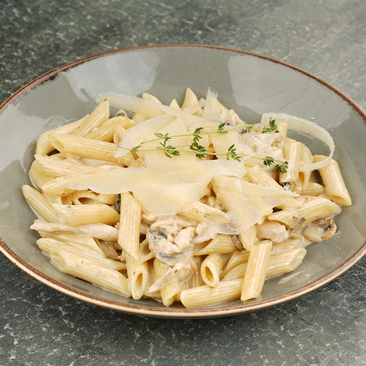 Kremalı Mantarlı Tavuklu Penne