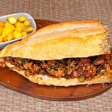 3/4 Ekmek Arası Kokoreç + Coca-Cola (33 cl.)