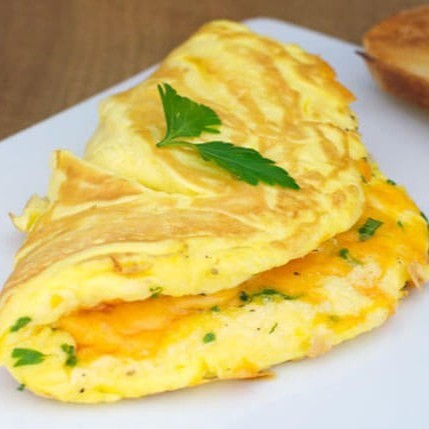 Kavurmalı-Kaşarlı Omlet