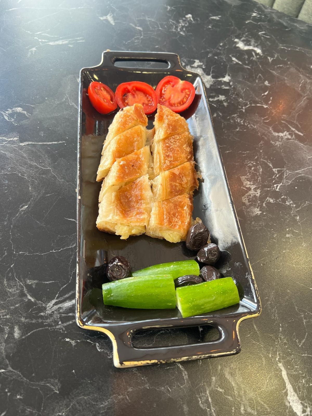 Patatesli Börek