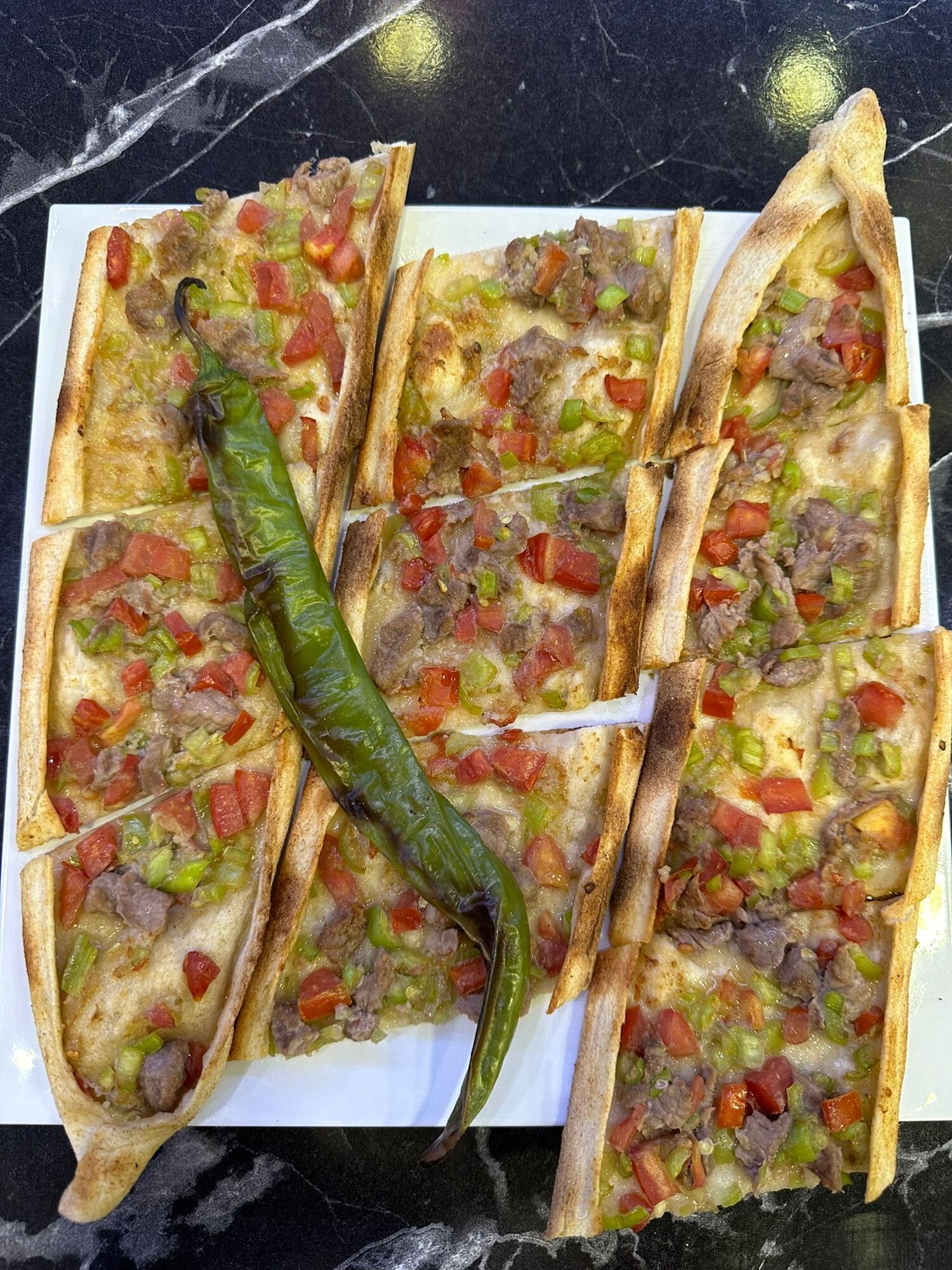 Kuşbaşılı Pide