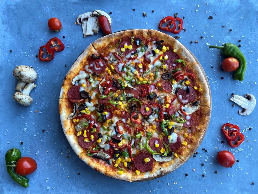 Karışık Pizza (33 cm.) (Büyük)