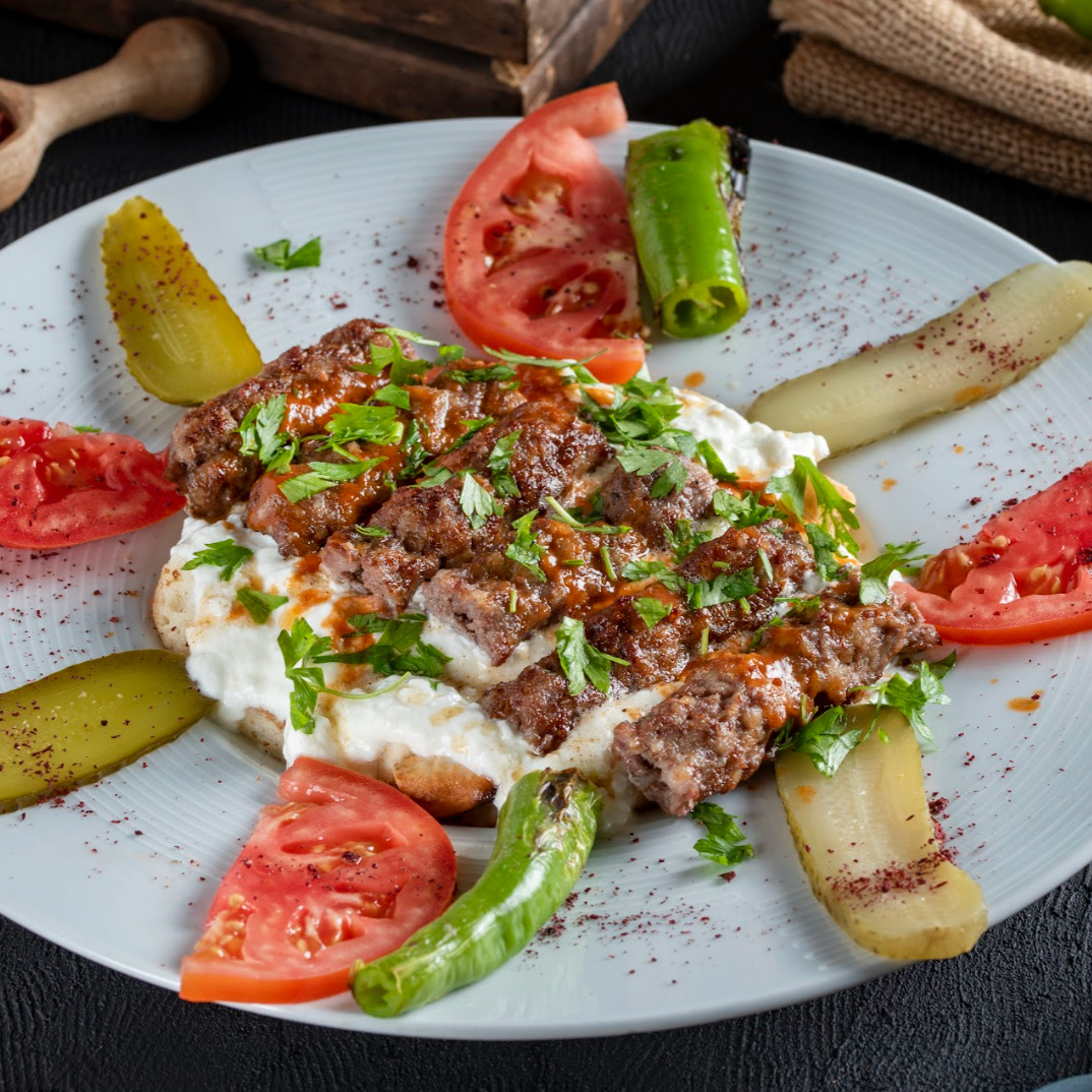 Yoğurtlu Kebap