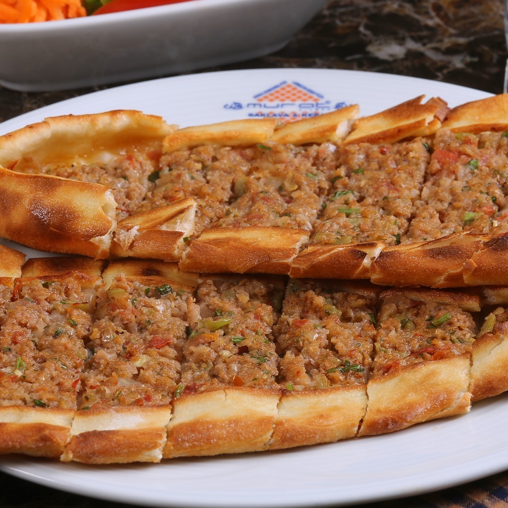 Kıymalı Pide
