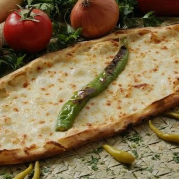 Kaşarlı Pide