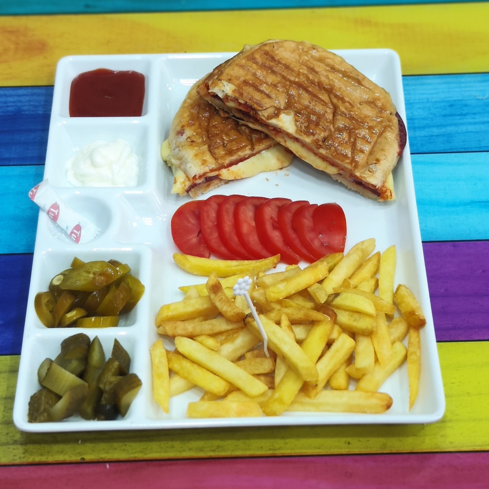 Karışık Tost Menü