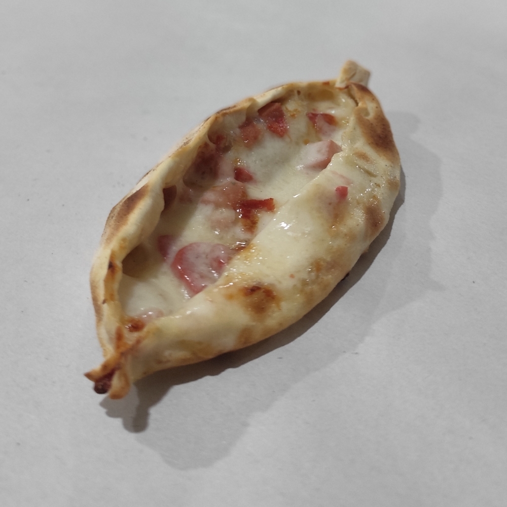 Sosaka fındık börek ( 1 adet )