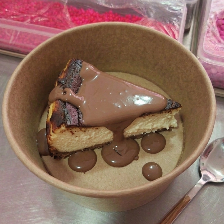 San Sebastian Cheesecake