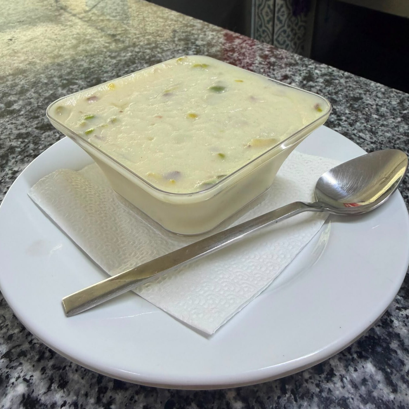 Fıstıklı Muhallebi
