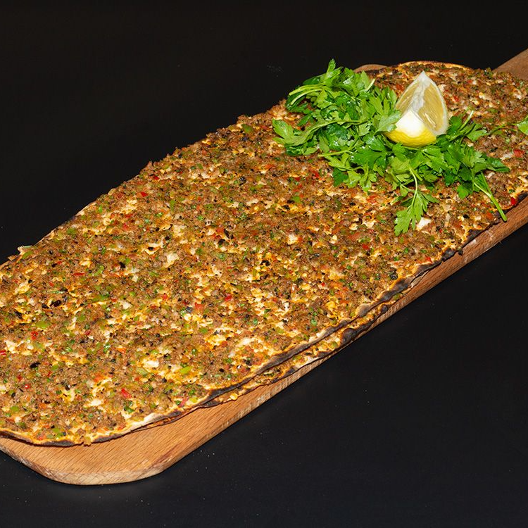 3 Lahmacun + Tombul Ayran