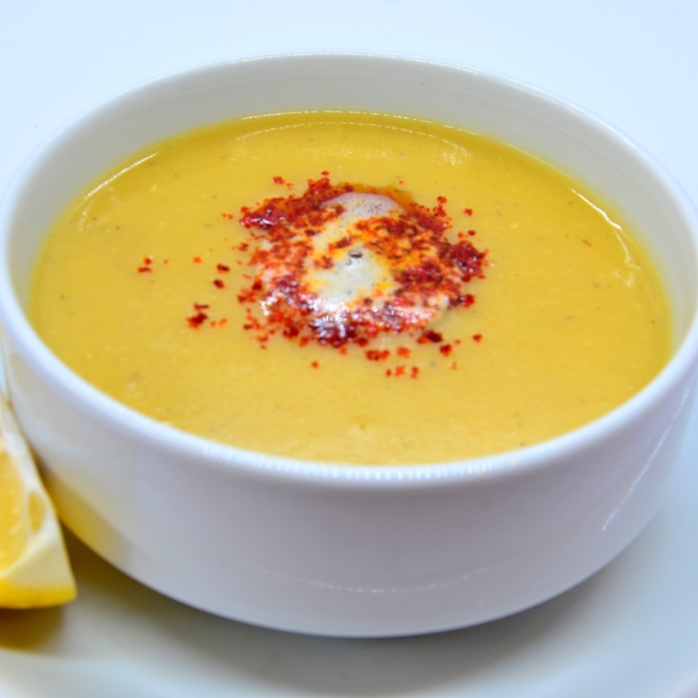 Süzme Mercimek Çorbası