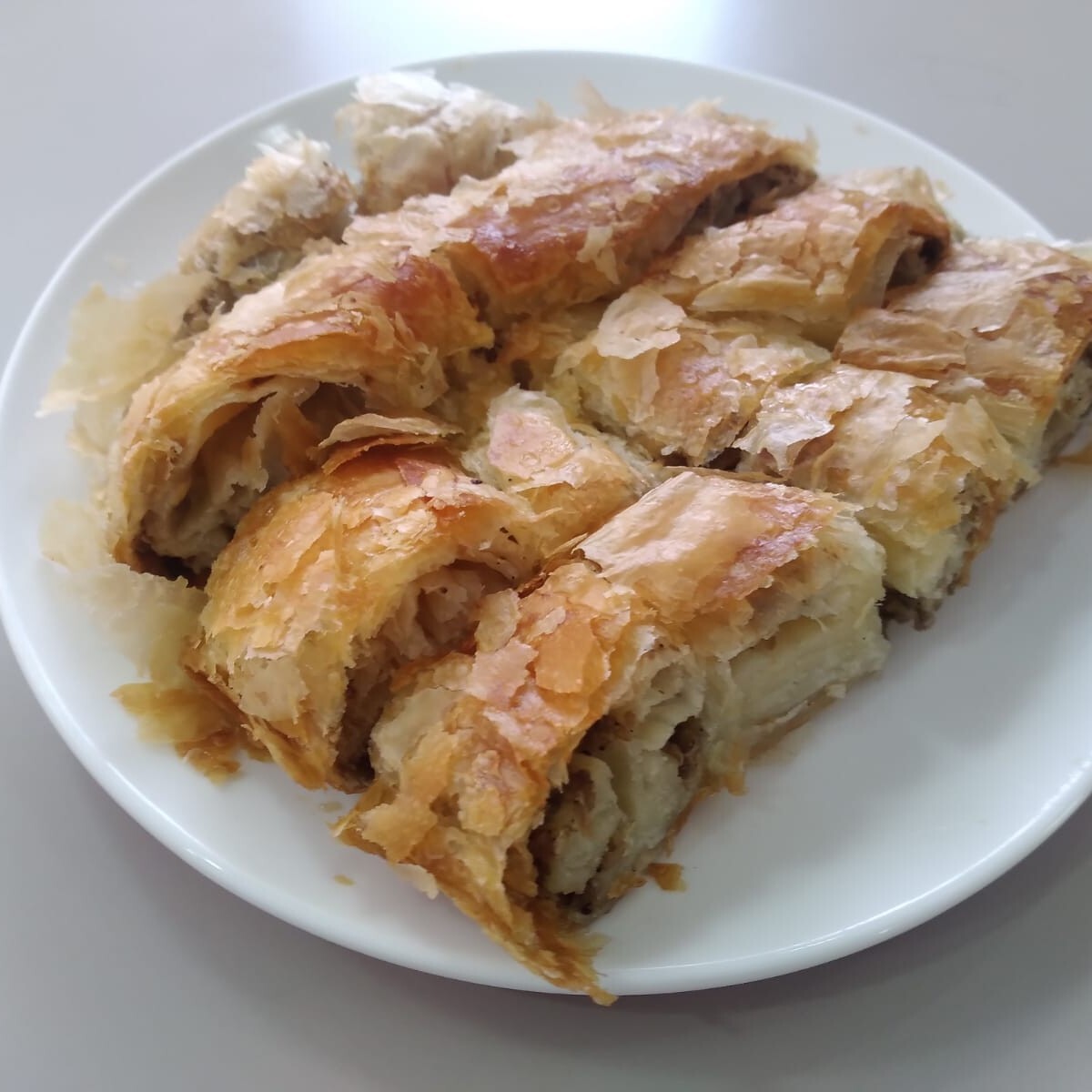 Karaköy Böreği (Kıymalı) 1kg
