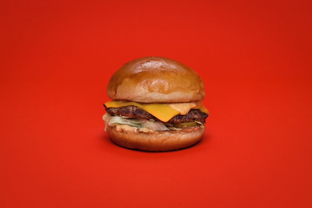 Deli's Burger