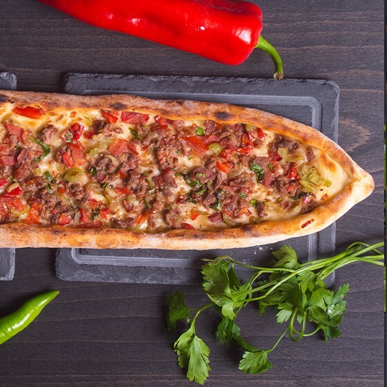 Kuşbaşılı Pide