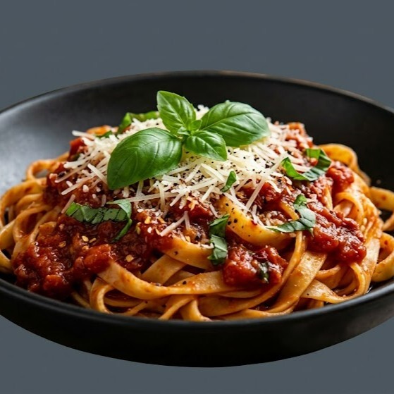 Fettuccine Napoliten