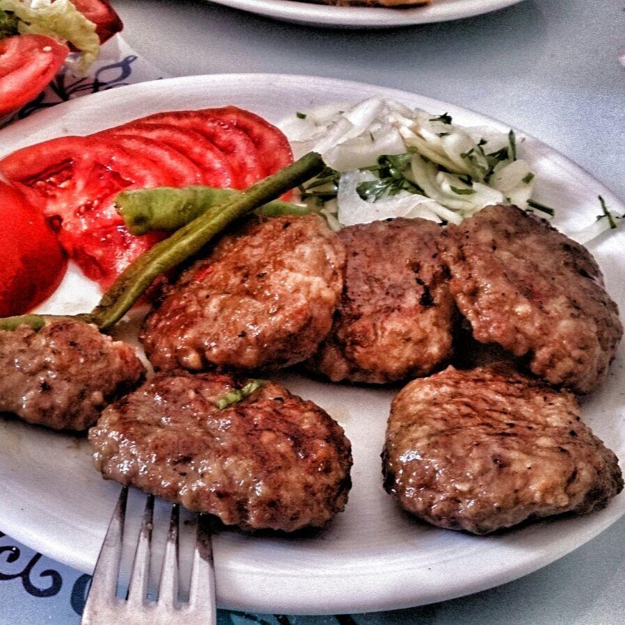 Izgara Köfte Menü