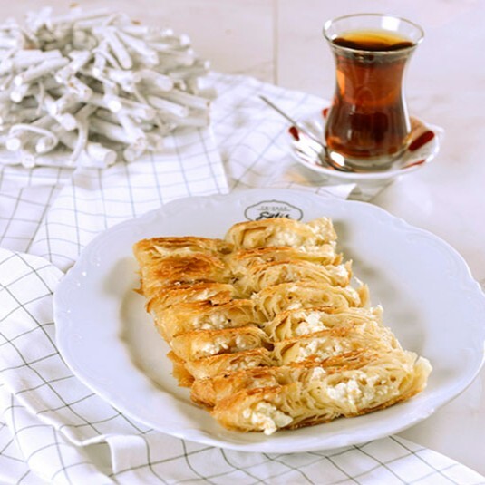 Peynirli Kol Böreği (1 kg)