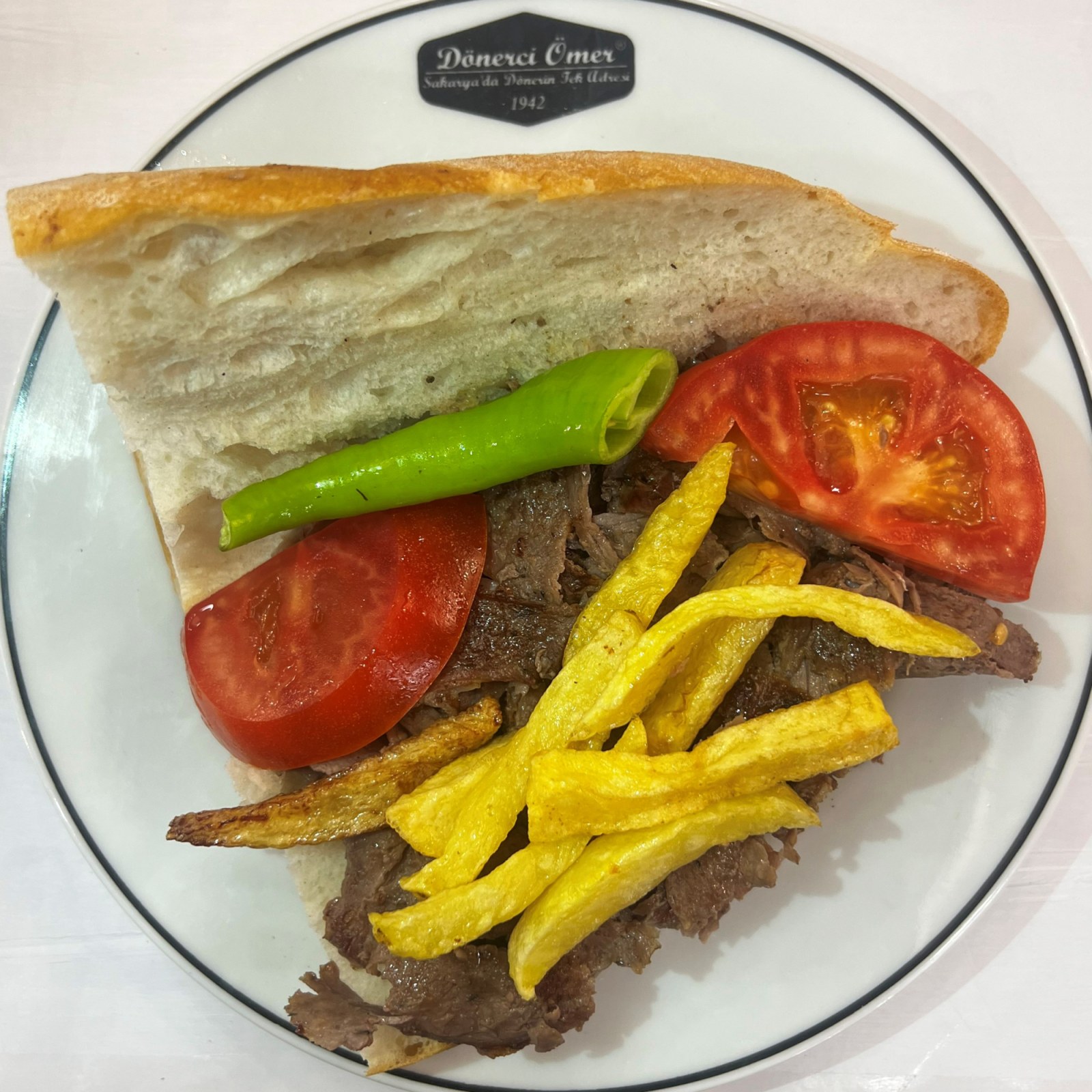 Ekmek Arası Et Döner