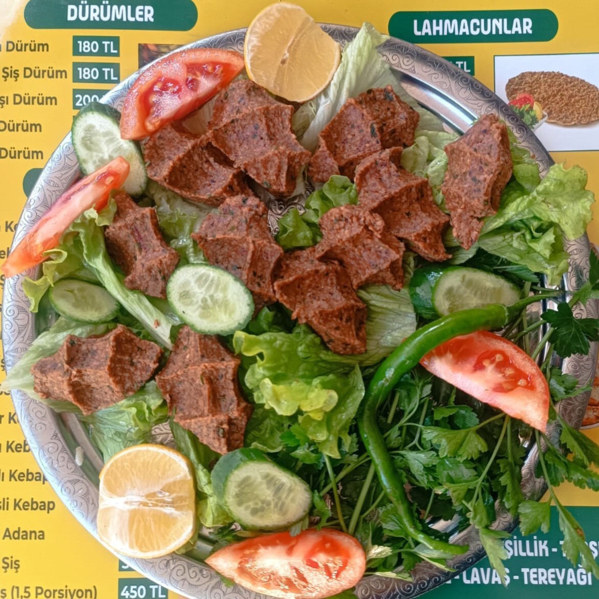 Çiğ Köfte