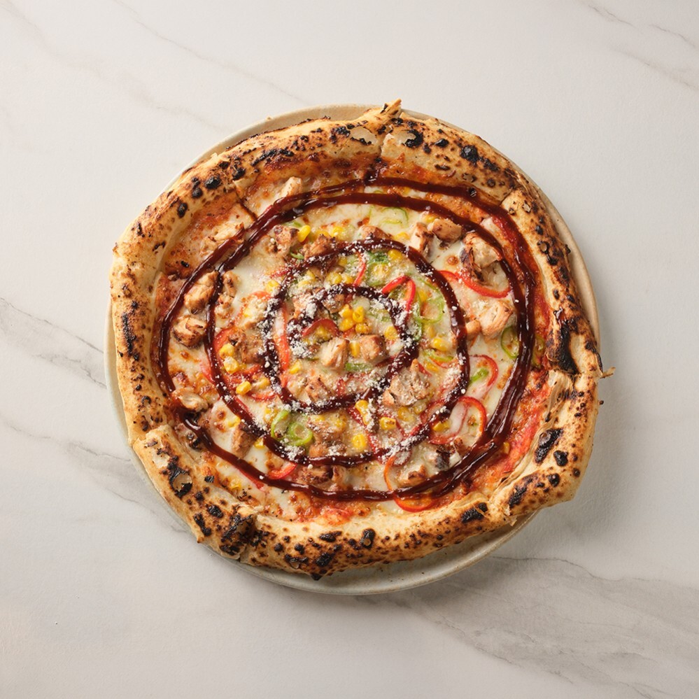 BBQ Soslu Tavuklu Pizza + İçecek