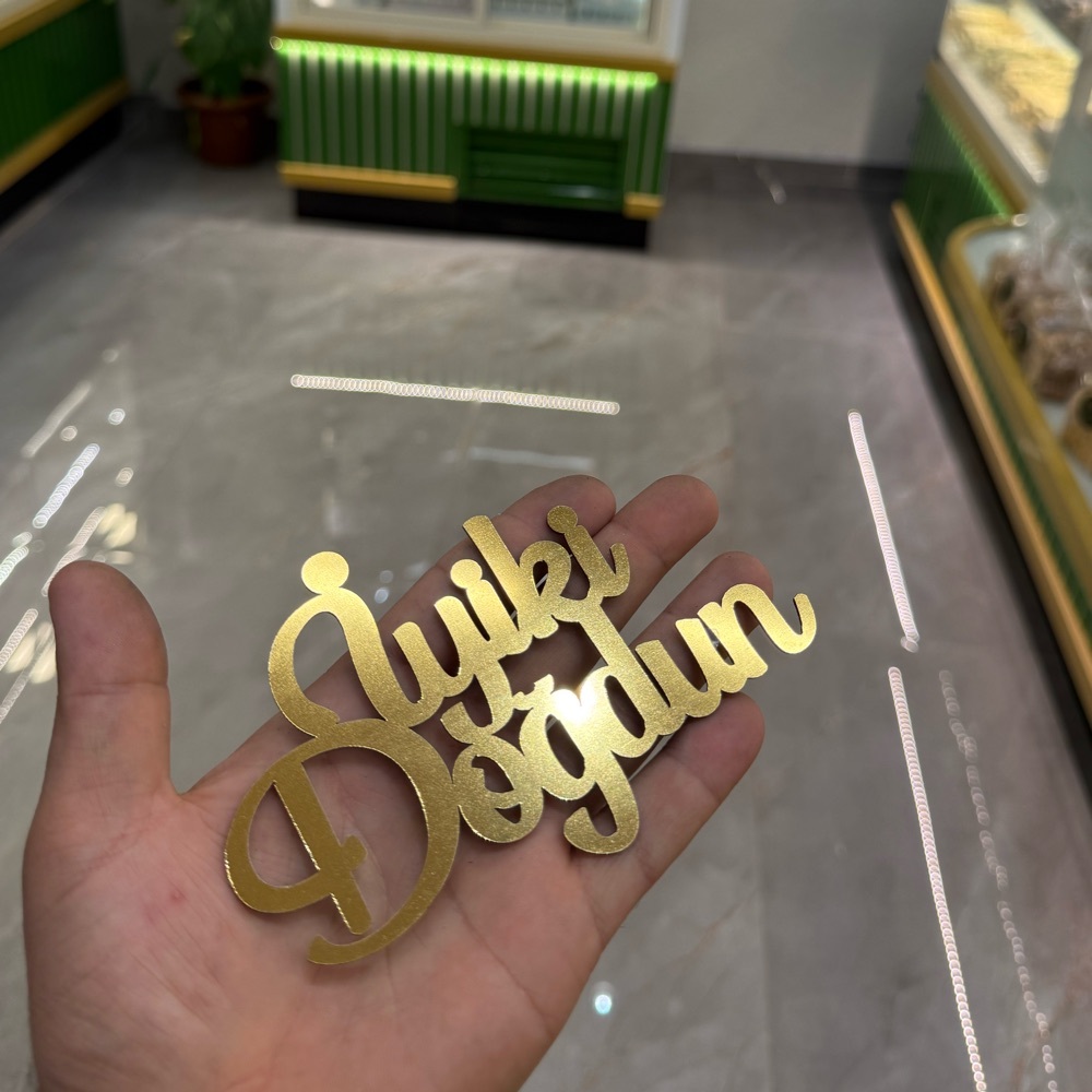 İyi Ki Doğdun Büyük Pleksi Gold