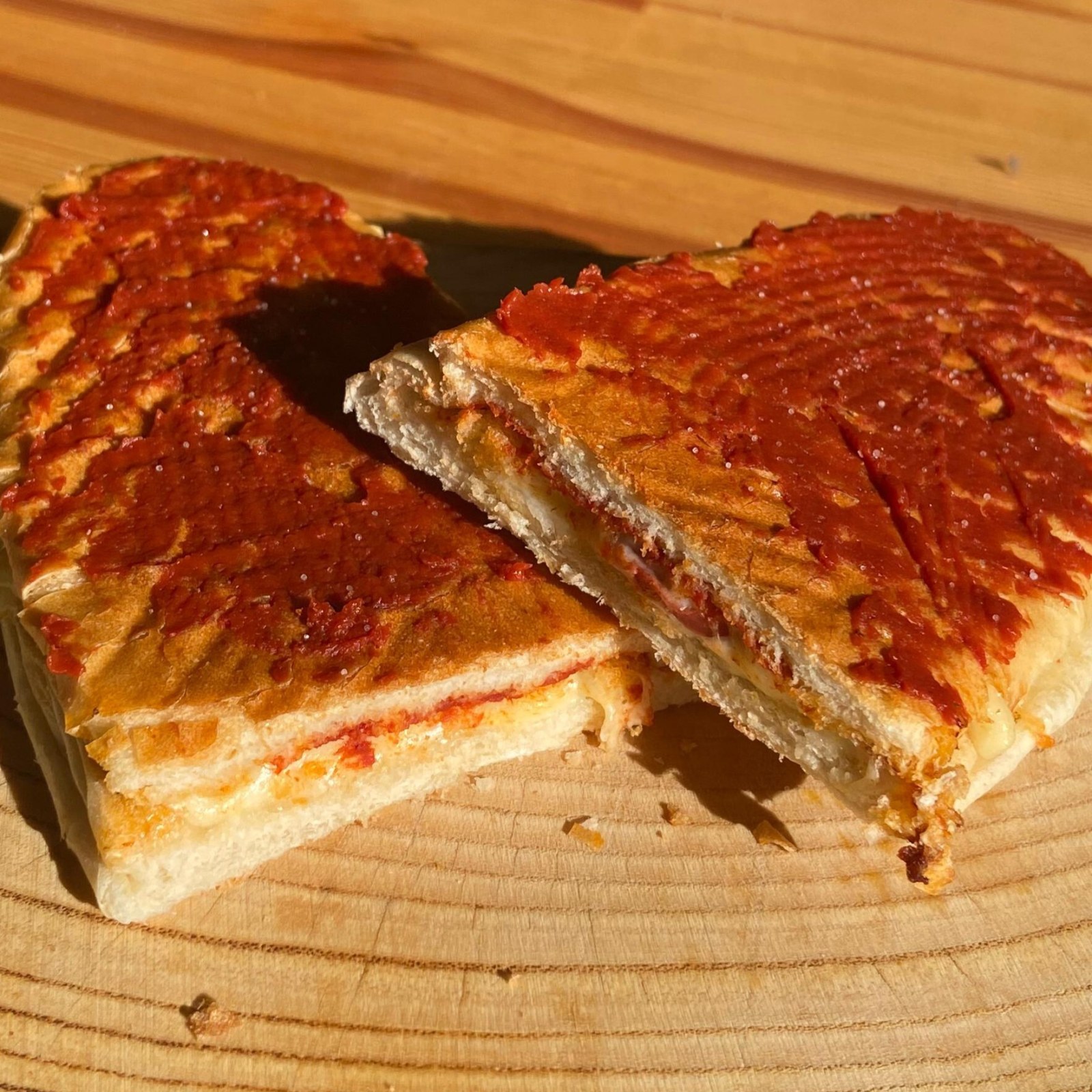 Salça Kaşar Tost