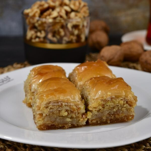 Cevizli Baklava (1 Kg)