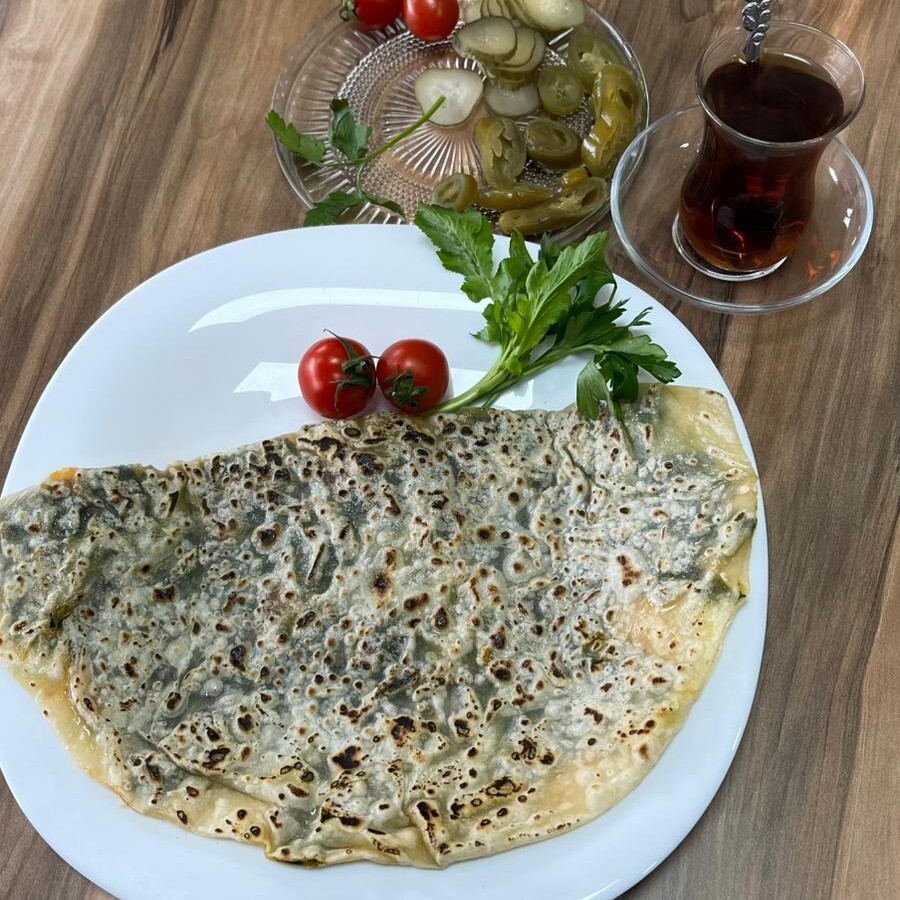 Ispanaklı Kaşarlı D Börek