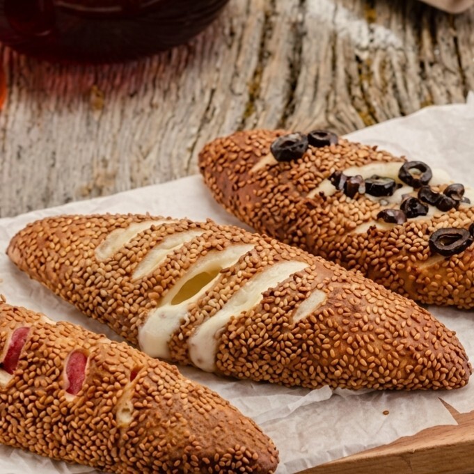 Kaşarlı Simit