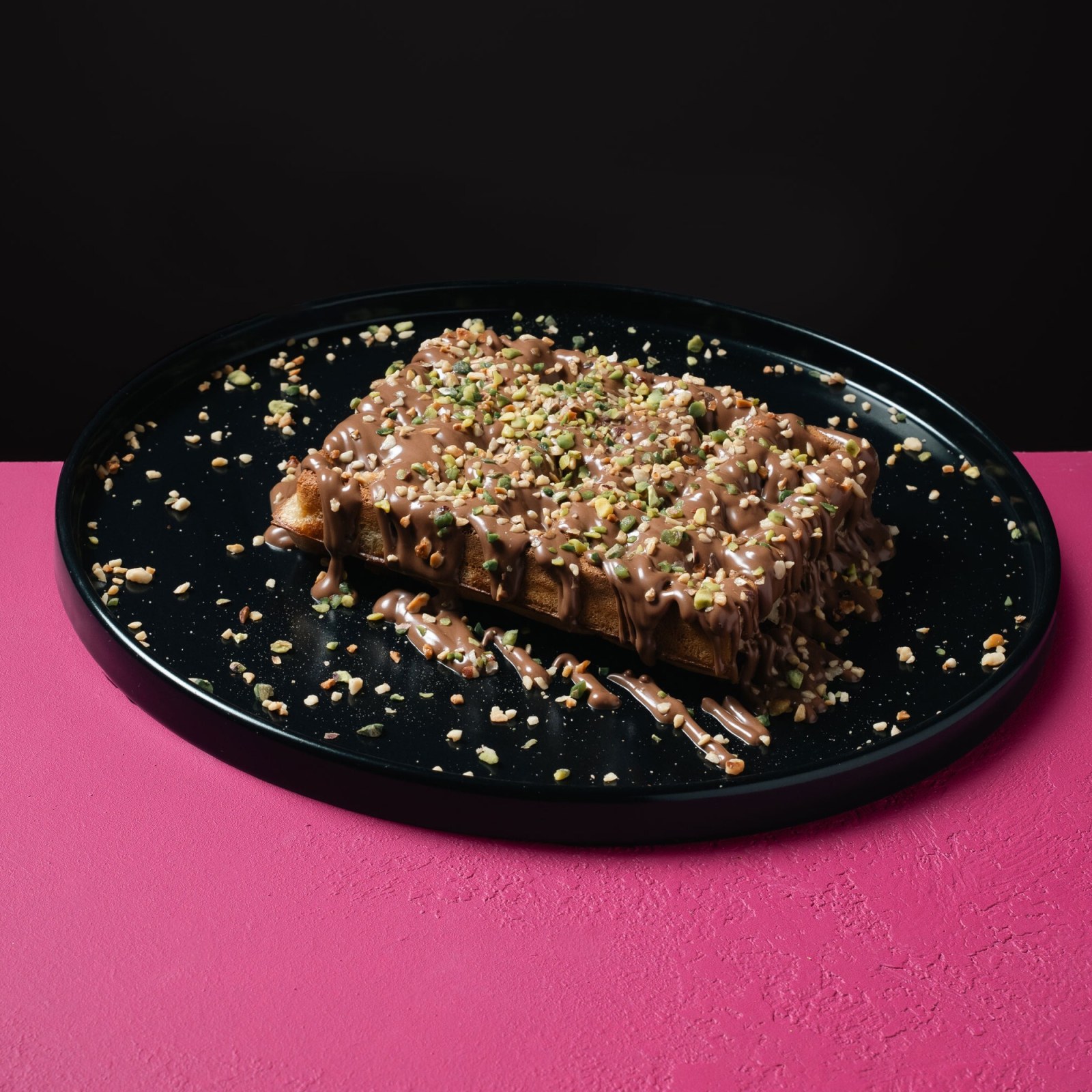 Sütlü Çikolatalı Meyvesiz Waffle