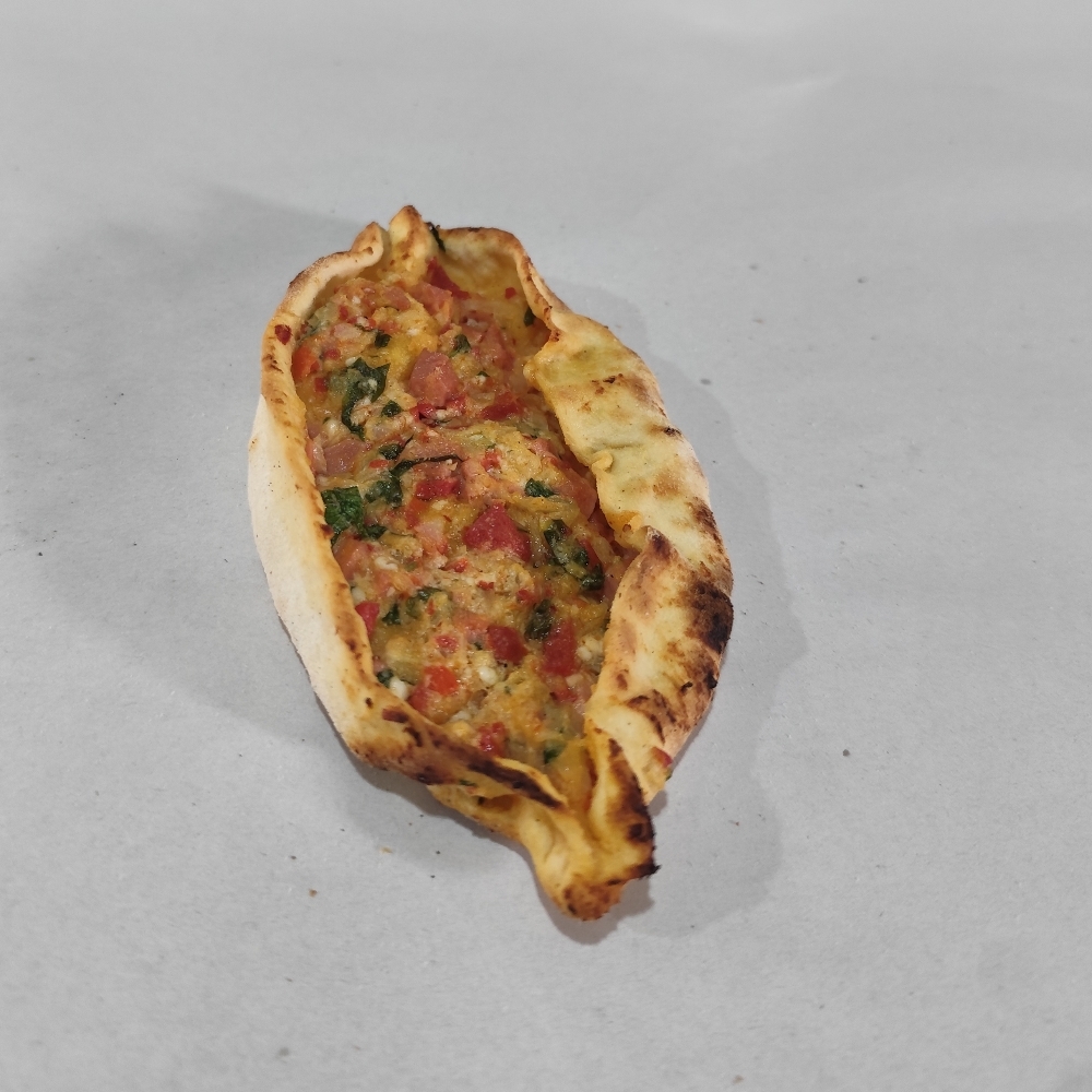 Sosape fındık börek (1 adet)