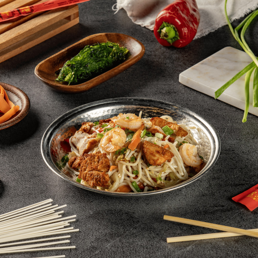 Sweet Chili Soslu Tavuk ve Karides Noodle