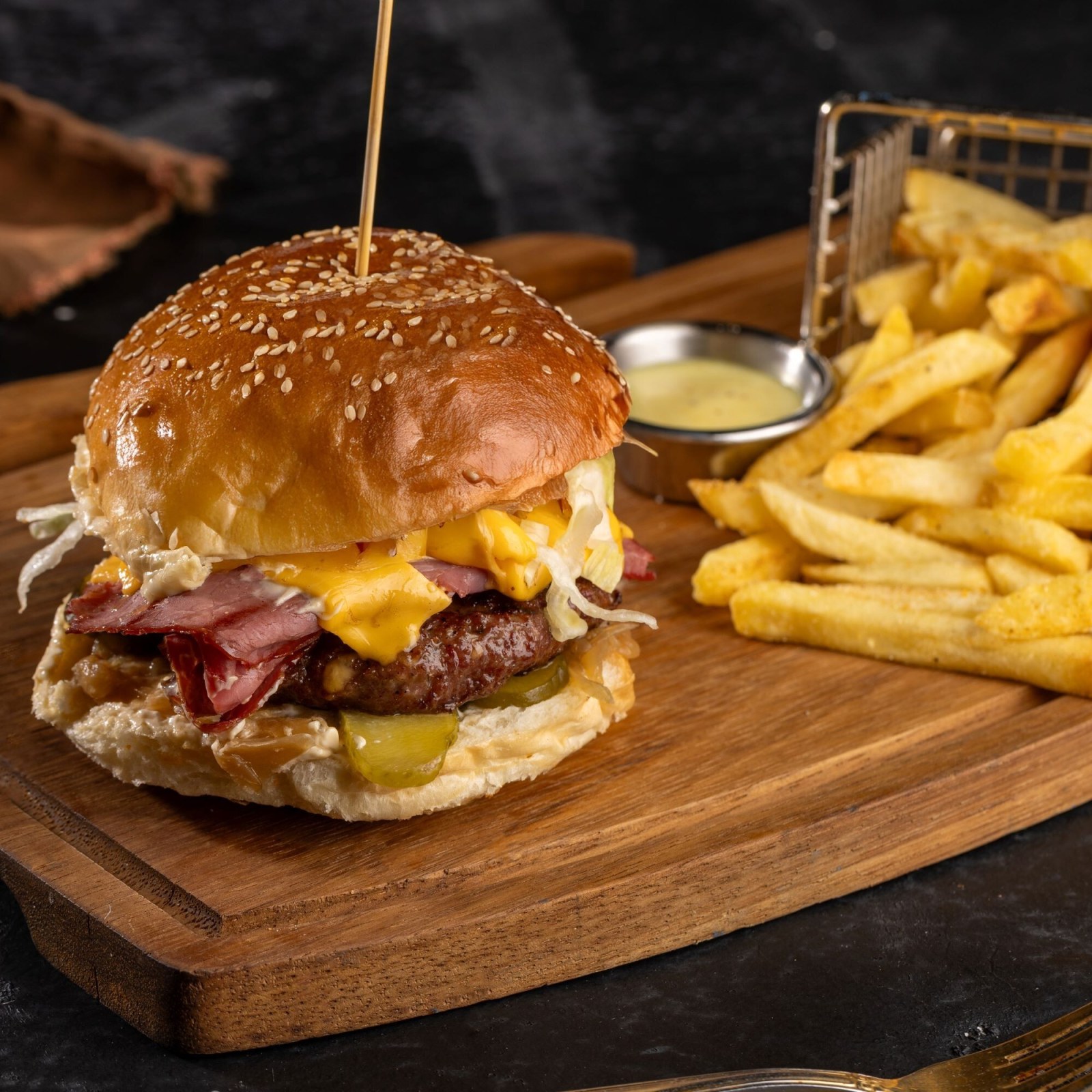 Trüf Mayonezli Burger Menü