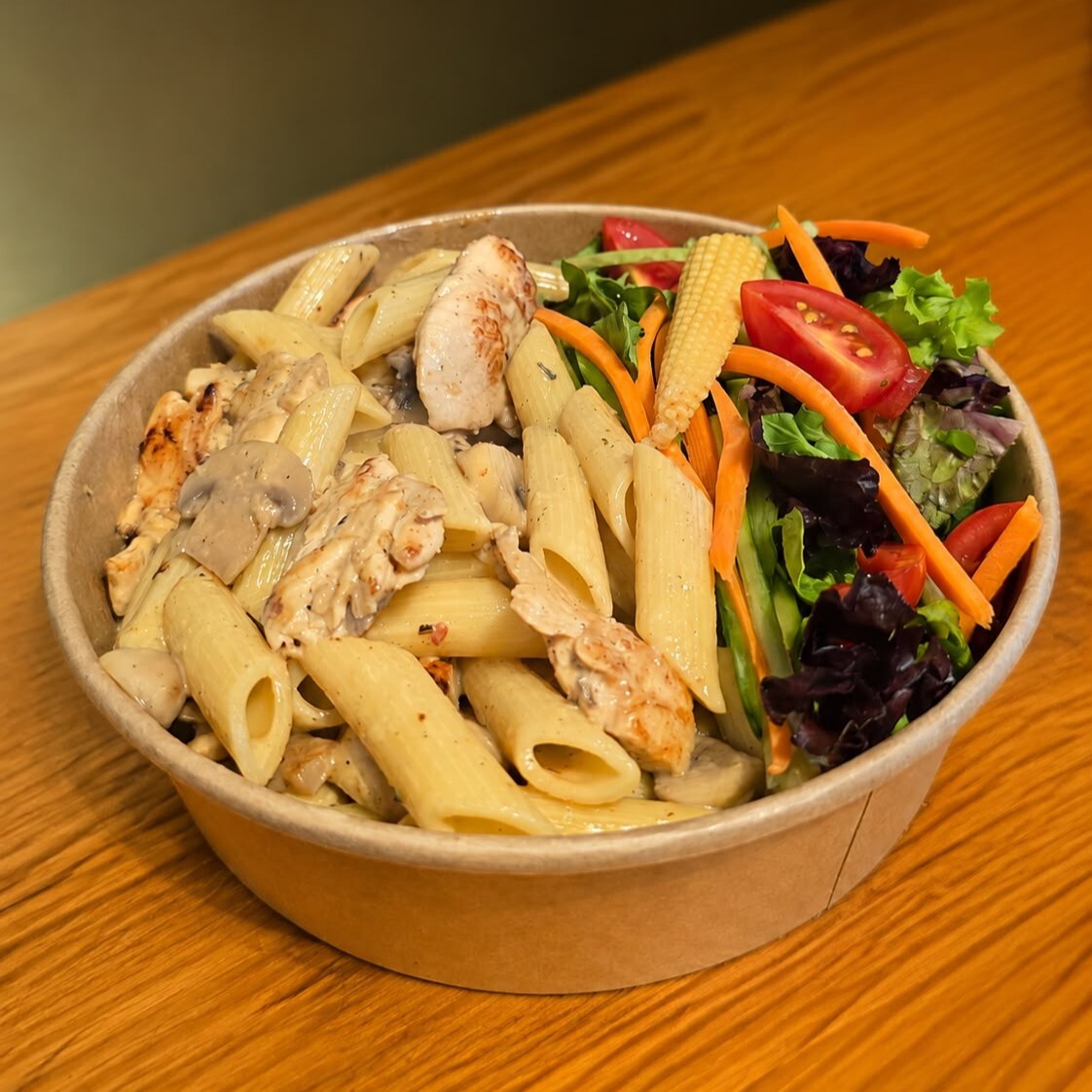 Aldente Bowl – Kremalı Mantarlı Tavuklu Penne