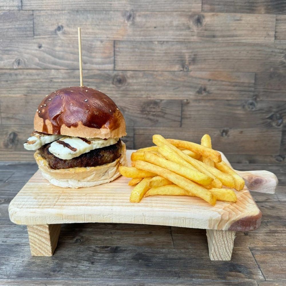 Hellim Burger